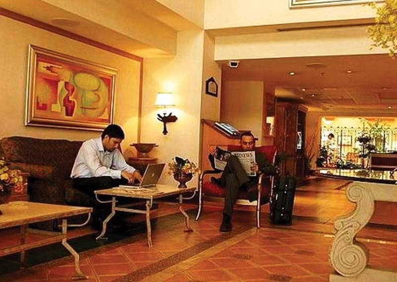Holiday Inn Express Monterrey Galerias-San Jeronimo, An Ihg Hotel Interior photo