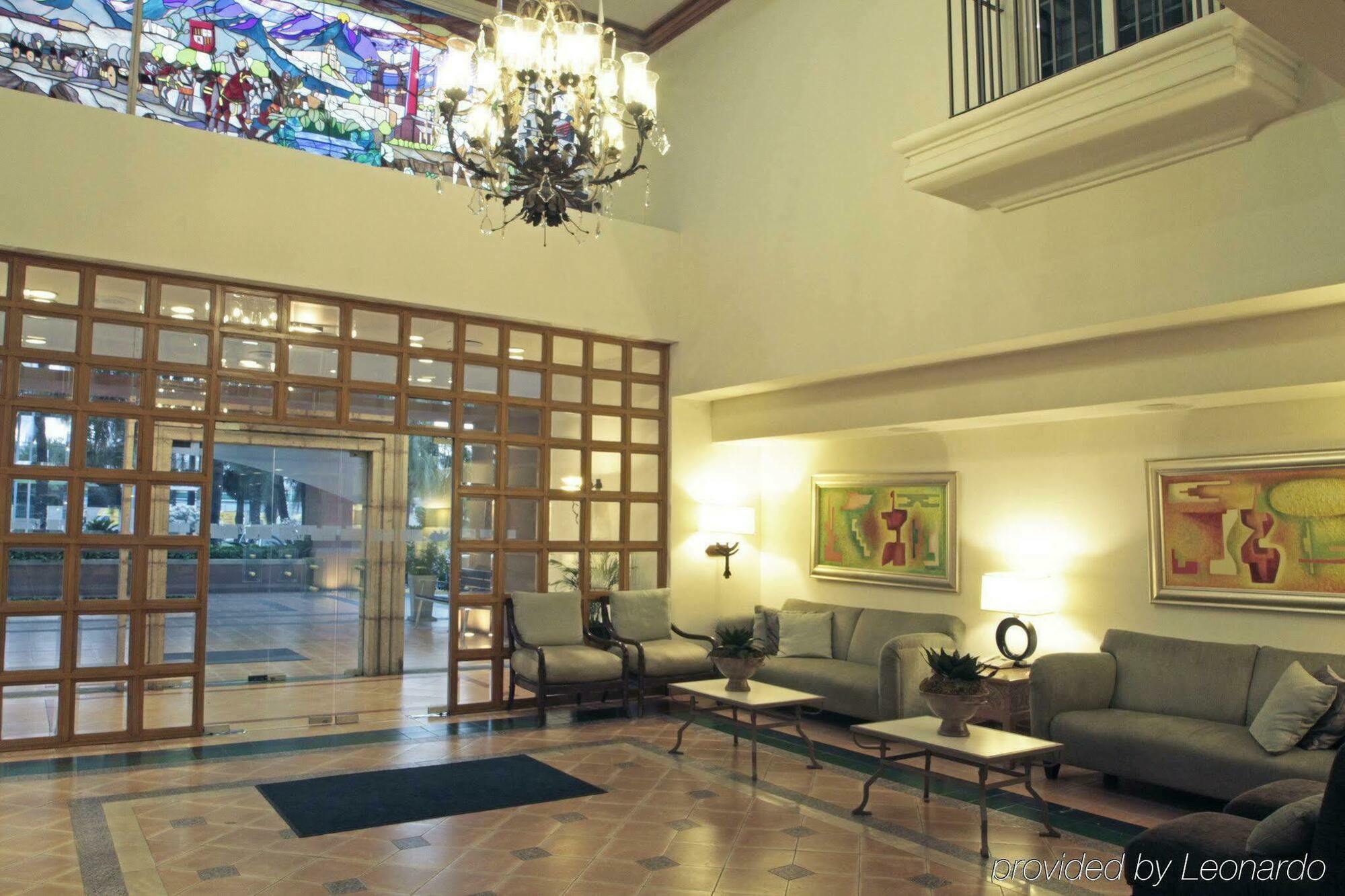 Holiday Inn Express Monterrey Galerias-San Jeronimo, An Ihg Hotel Exterior photo